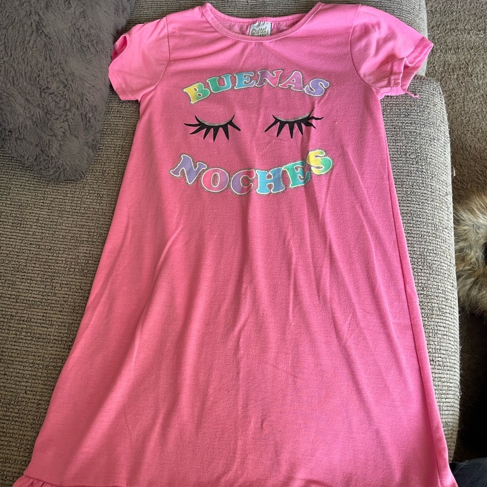 Night gown size 14